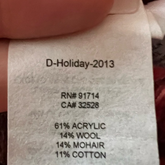 Armani Exchange sweater. - Picture 3 of 5